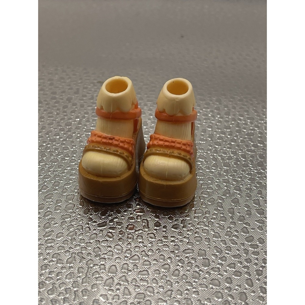 Mattel - My Scene - First Collection - Chelsea's Tan‎ & Orange Sandals 11